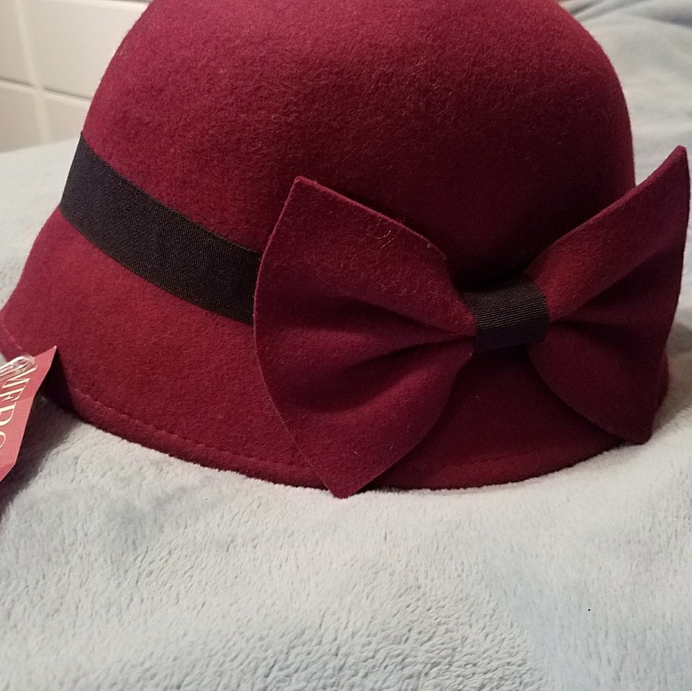 Maroon Hat with bow